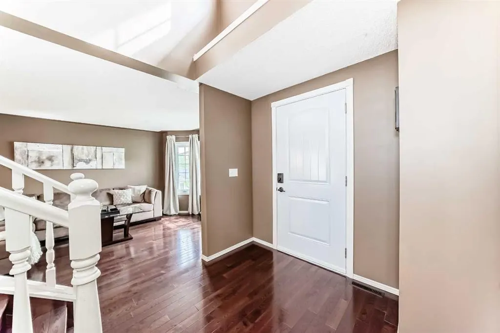 116 Shawnee Way SW — photo 3
