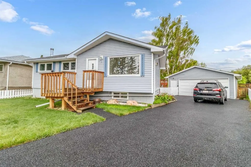 35 Beaupre Crescent — photo 3