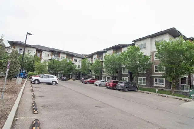 240 Skyview Ranch Road NE #2104