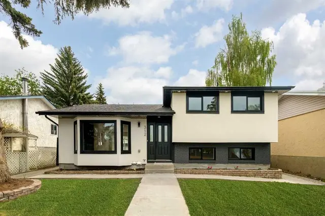 312 Queensland Road SE