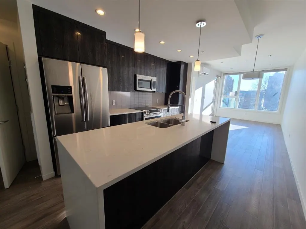 317 22 Avenue SW #306 — photo 2