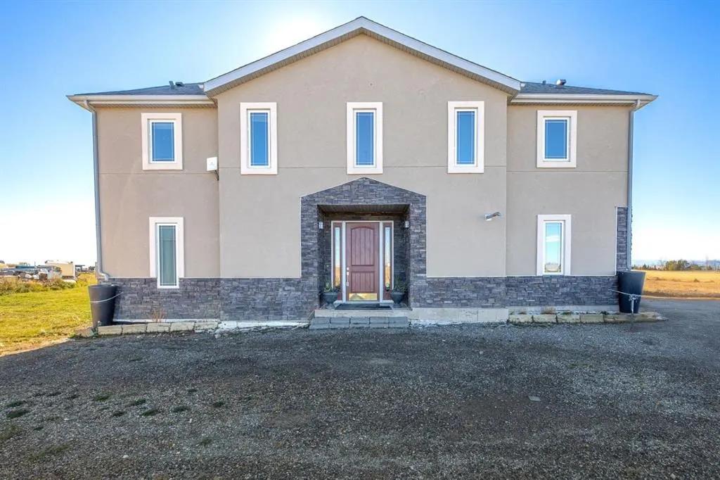 434072 Clear Mountain Drive E — photo 3