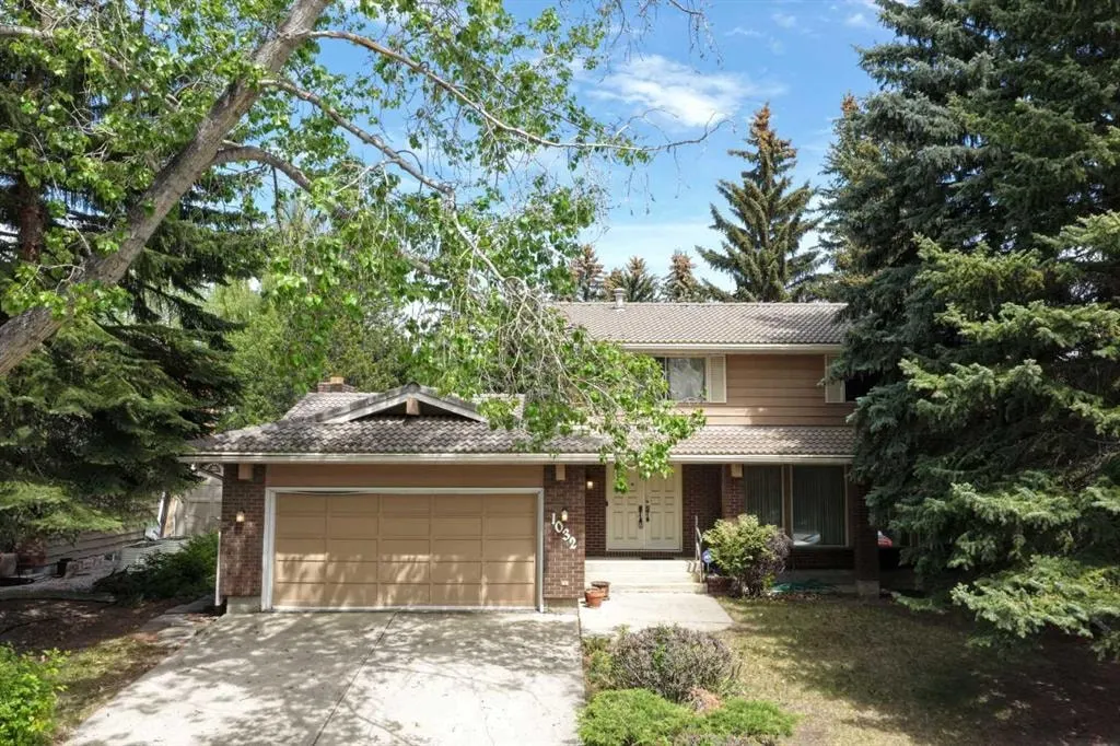 1032 Varsity Estates Drive NW — photo 3