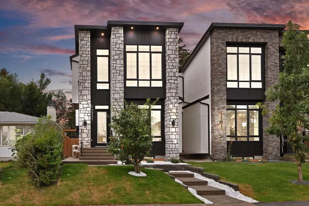 2221 Halifax Crescent NW — photo 2