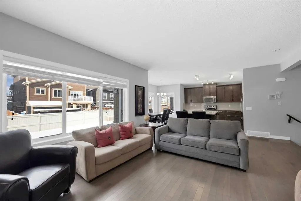 629 Marina Drive — photo 3