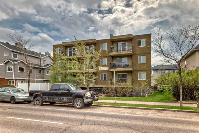 1613 11 Avenue SW #202