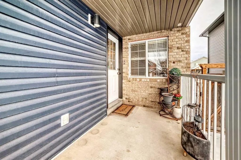 79 Saddleridge Close NE — photo 3