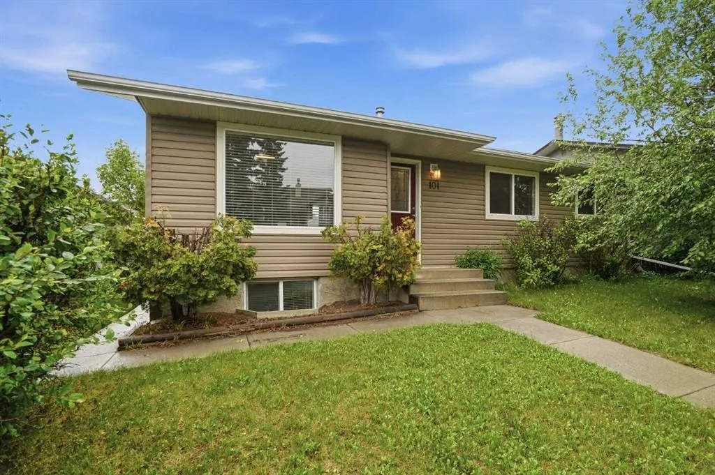 101 Aspen Crescent — photo 3