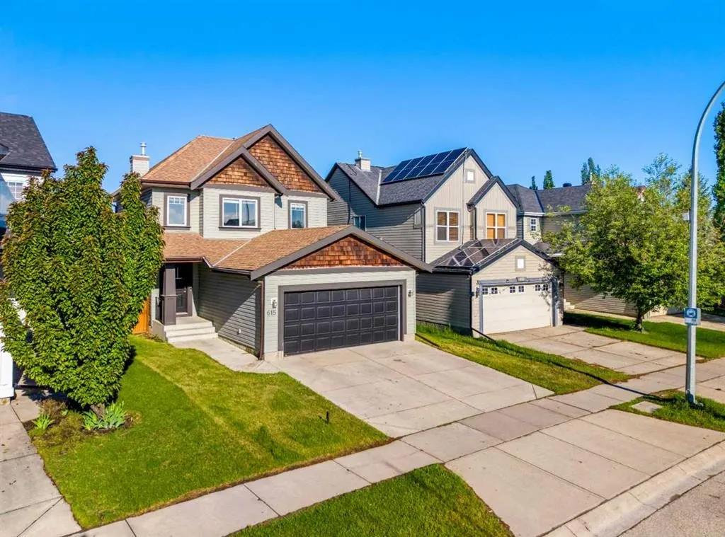 615 Copperfield Boulevard SE — photo 1