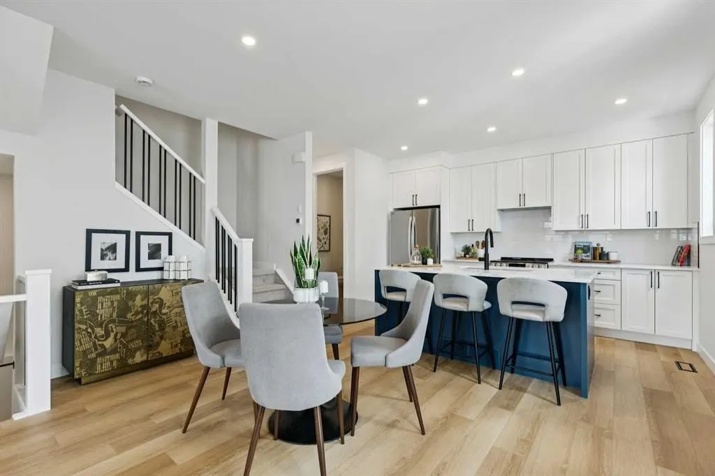 440 32 Avenue NW #3 — photo 3
