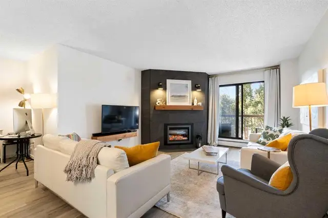220 26 Avenue SW #202