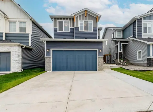 220 Crimson Ridge Place NW