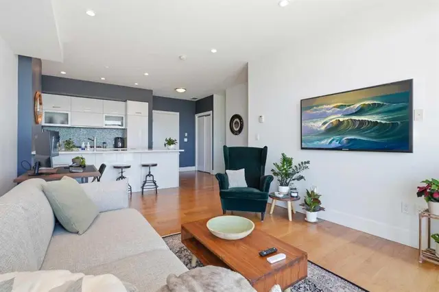 2505 17 Avenue SW #406