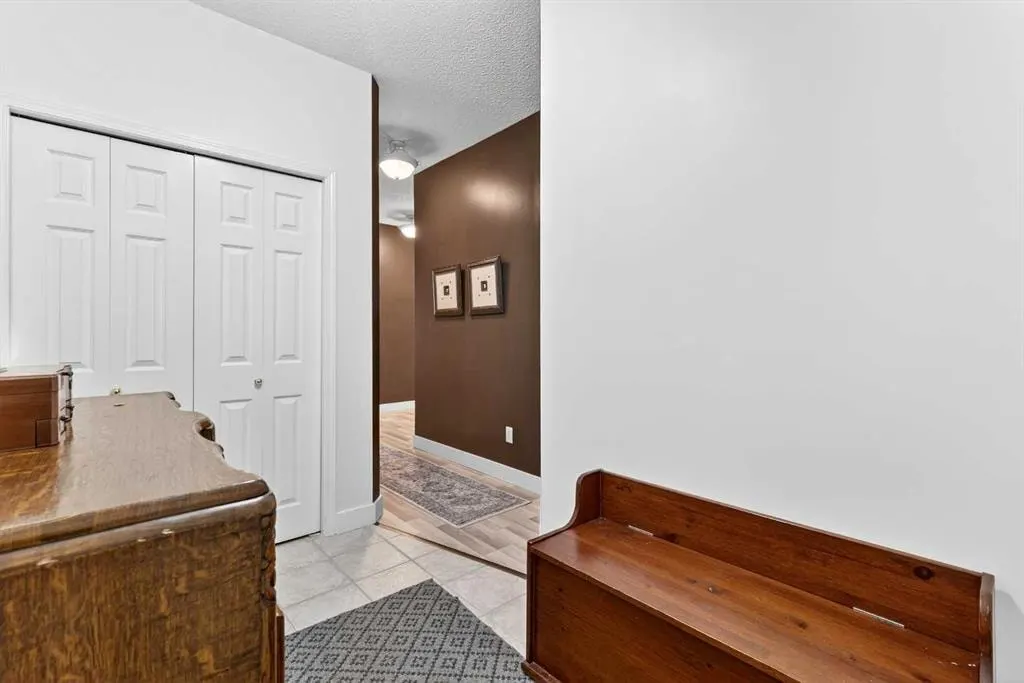 126 14 Avenue SW #219 — photo 3