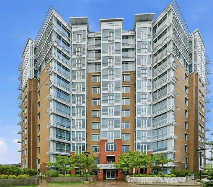16 Varsity Estates Circle NW #701 — photo 1