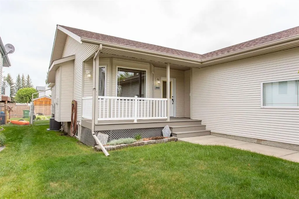 189 Lampard Crescent — photo 3