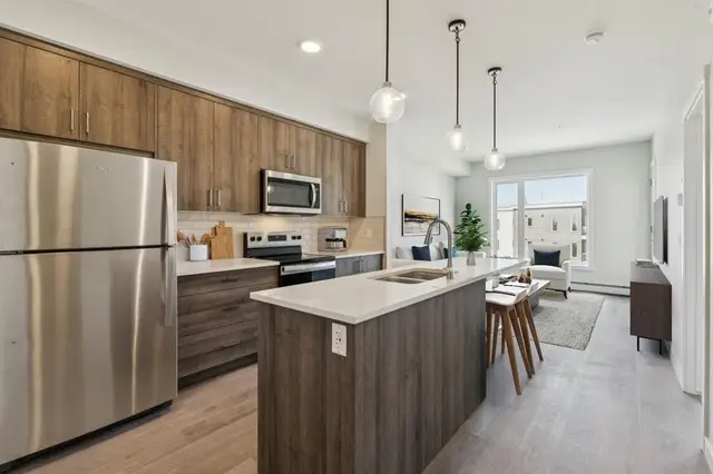 700 Shawnee Square SW #412