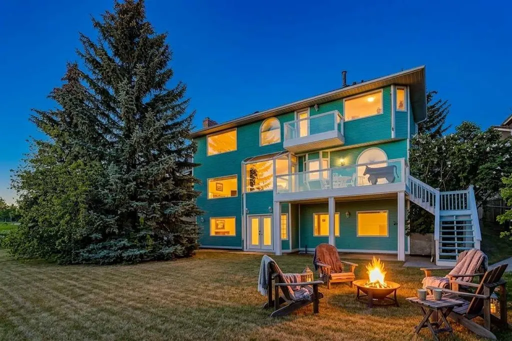 523 Scimitar Bay NW — photo 3