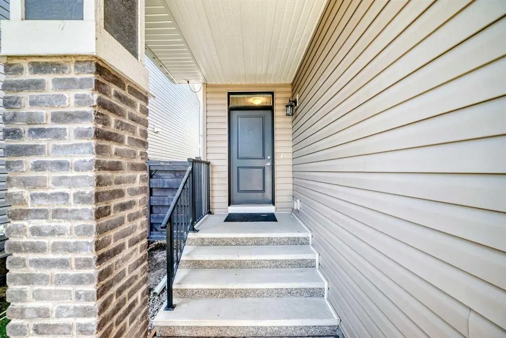 984 Seton Circle SE — photo 3
