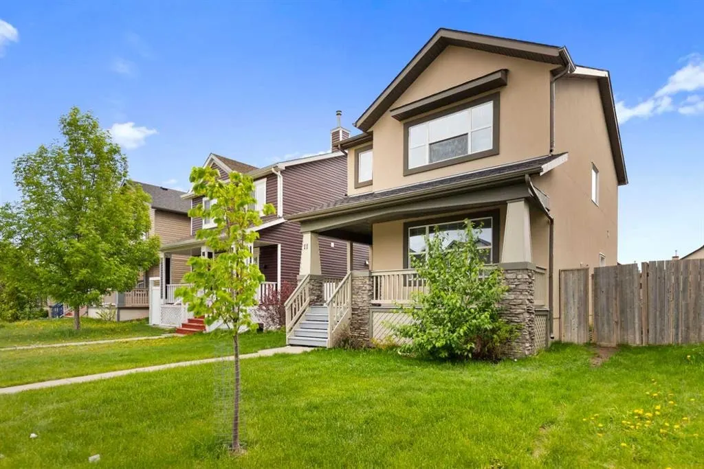 11 Saddlebrook Gardens NE — photo 3