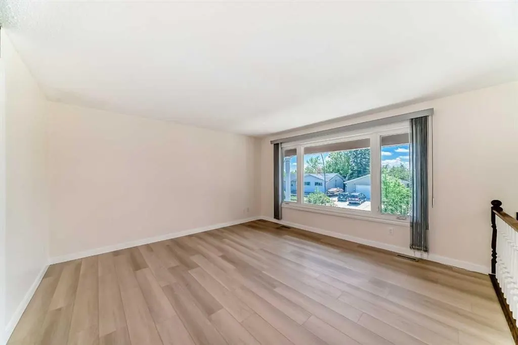 512 Hunterplain Hill NW — photo 3