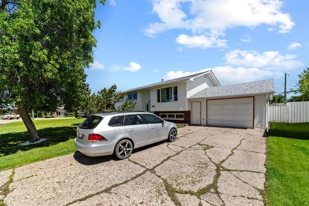 4021 58 Street — photo 3