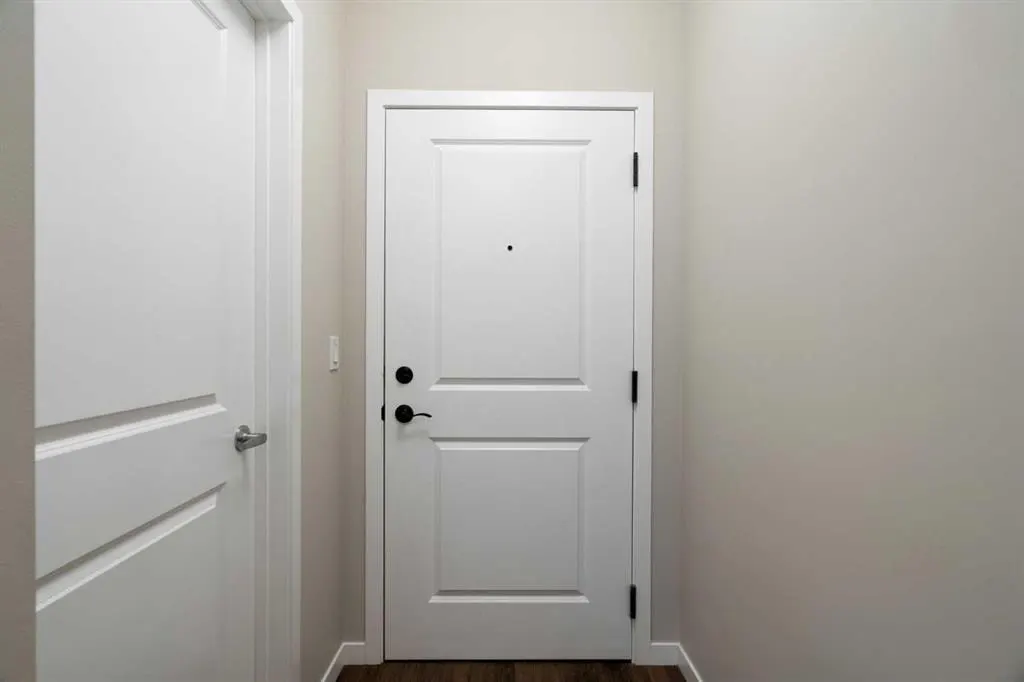 30 Mahogany Mews SE #112 — photo 3