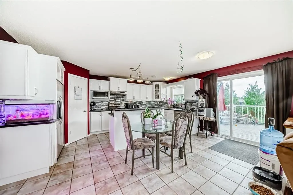 616 Mcculloch Crescent — photo 3
