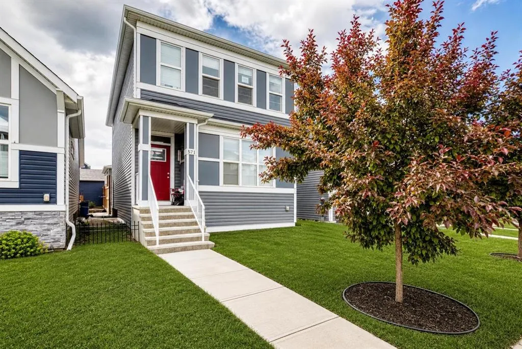 571 Seton Circle SE — photo 2