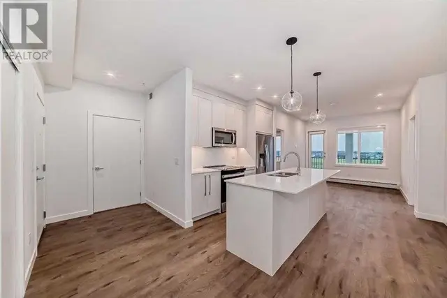 395 Skyview Parkway NE #2409