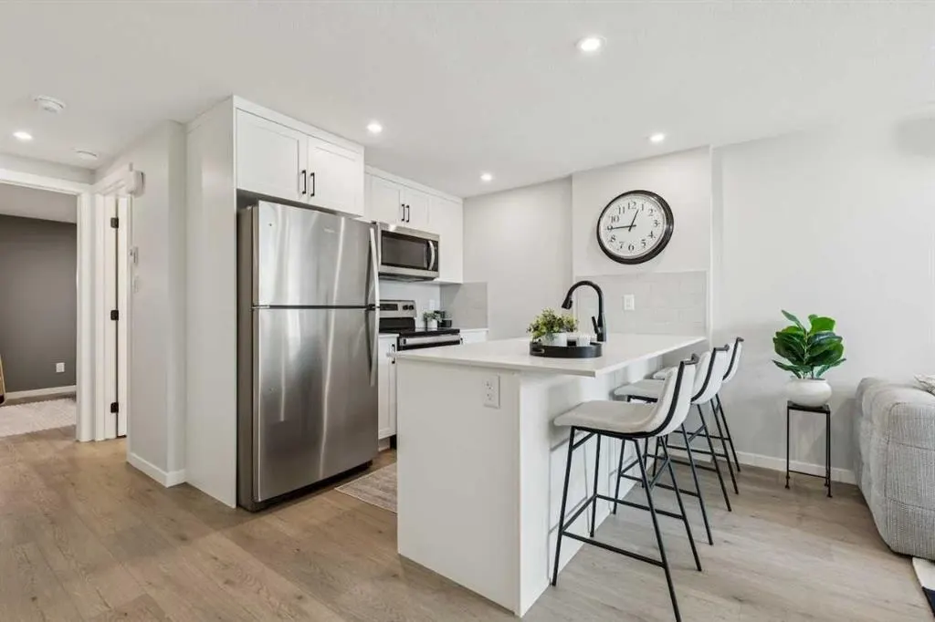 155 Crimson Ridge Place NW #105 — photo 3