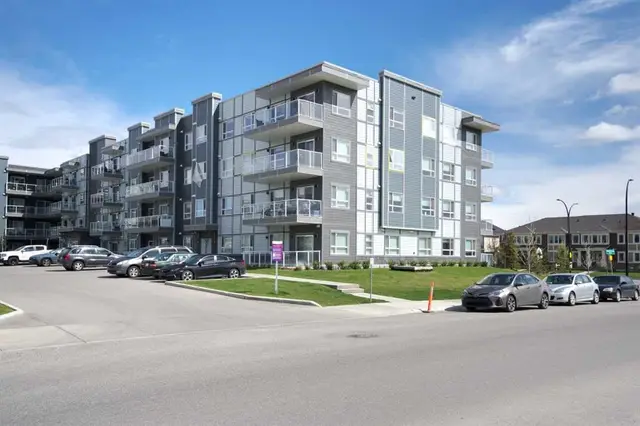 40 Carrington Plaza NW #304