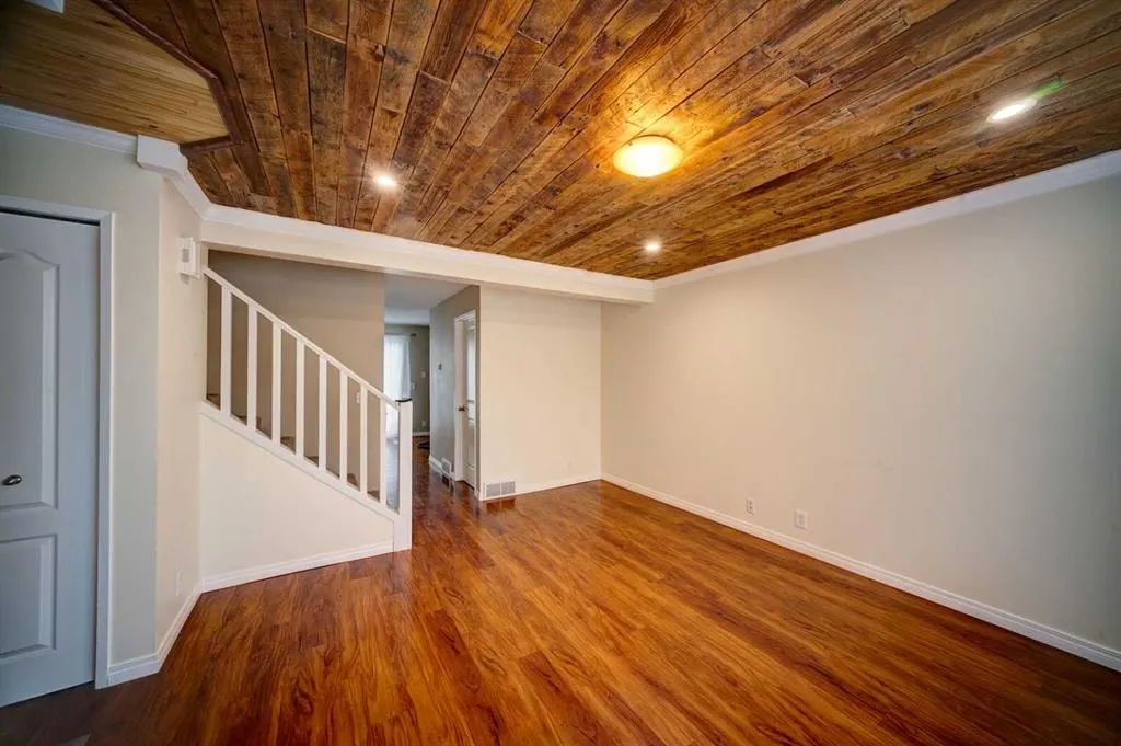 380 Bermuda Drive NW #30 — photo 3