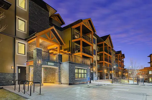 450 Kincora Glen Road NW #3403