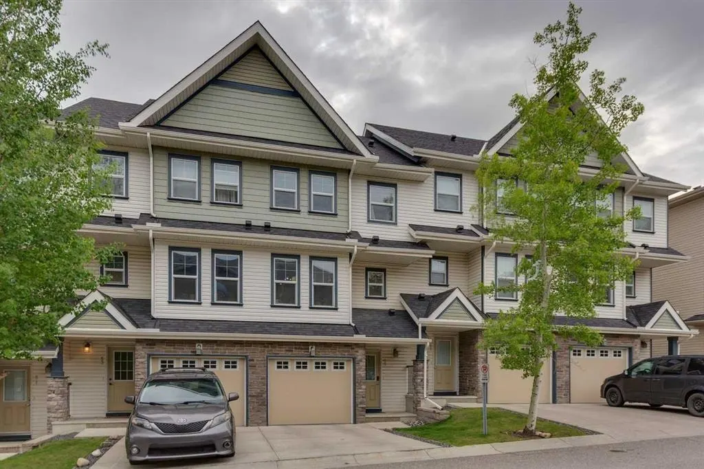 55 Panatella Road NW — photo 1