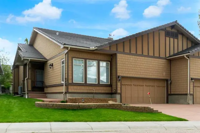 8 Bridle Estates Manor SW