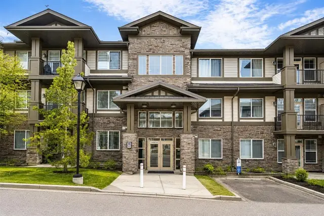 48 Panatella Road NW #207