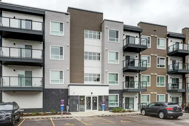 33 Carringham Gate NW #3415