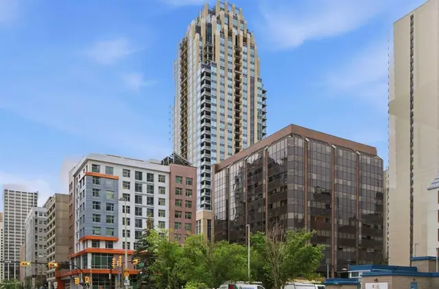 930 6 Avenue SW #2110