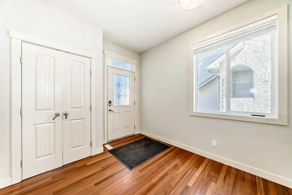108 Sherwood Common NW — photo 3