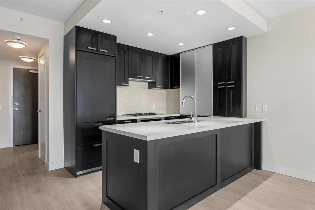 222 Riverfront Avenue SW #1712 — photo 3