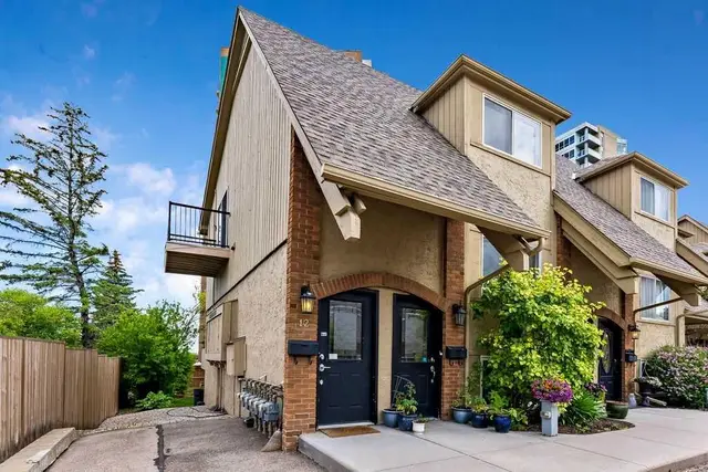 2204 Paliswood Road SW #12