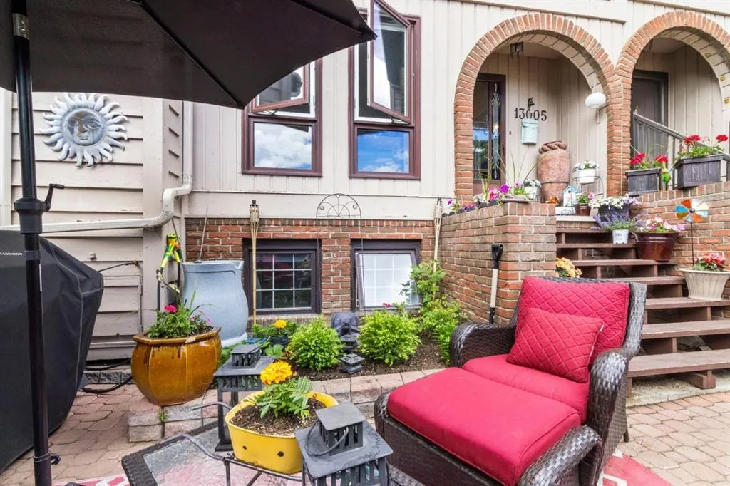 13005 6 Street SW — photo 1