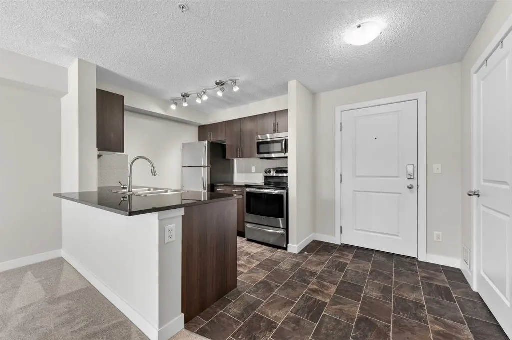 625 Glenbow Drive #3310 — photo 2