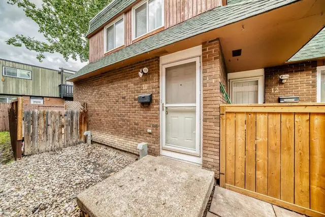 11240 6 Street SW #11