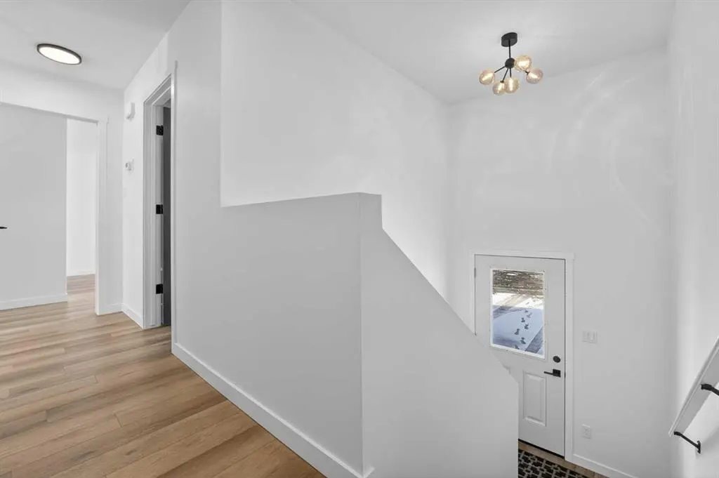 4605 7 Street — photo 3