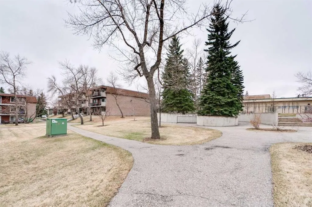 231 Heritage Drive SE #11A — photo 3