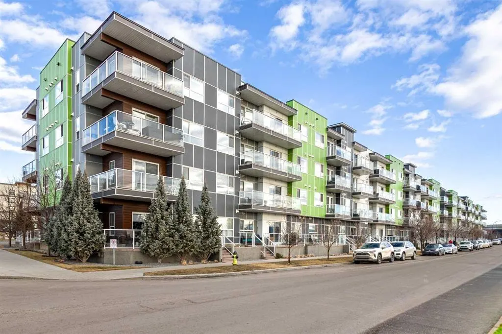20 Seton Park SE #305 — photo 3