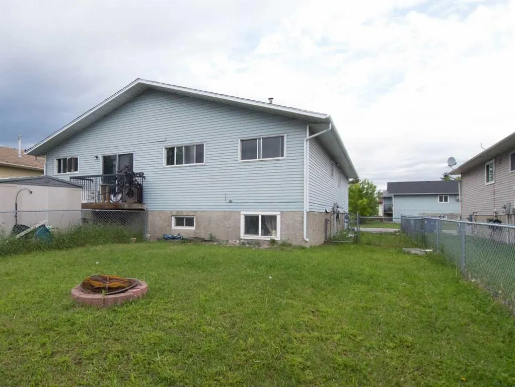 196 Fonda Drive SE — photo 3