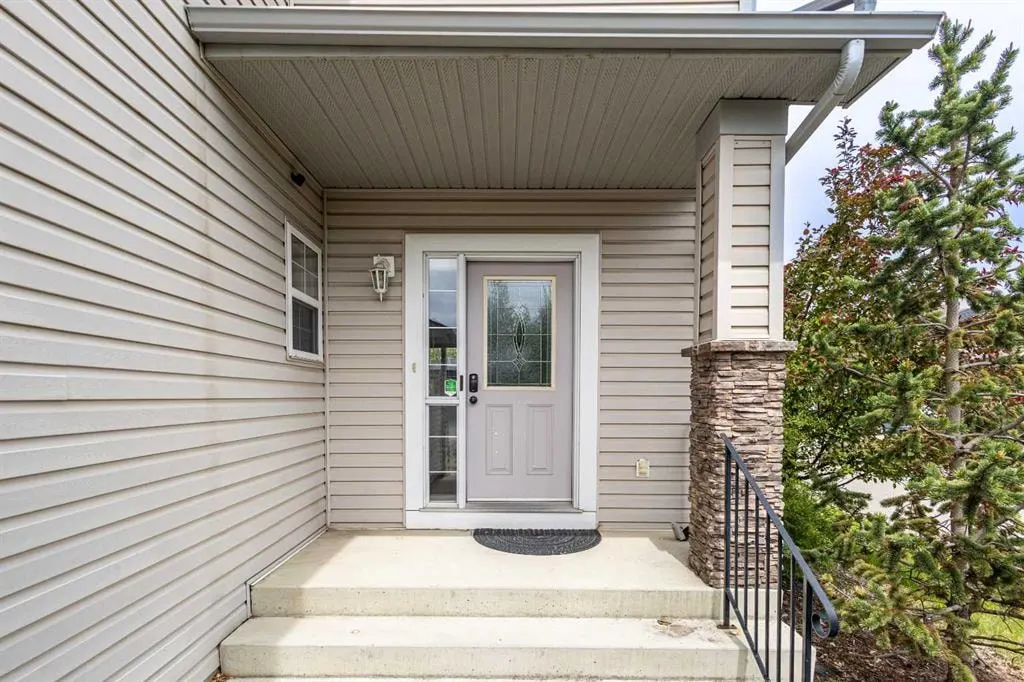 66 Everhollow Avenue SW — photo 3